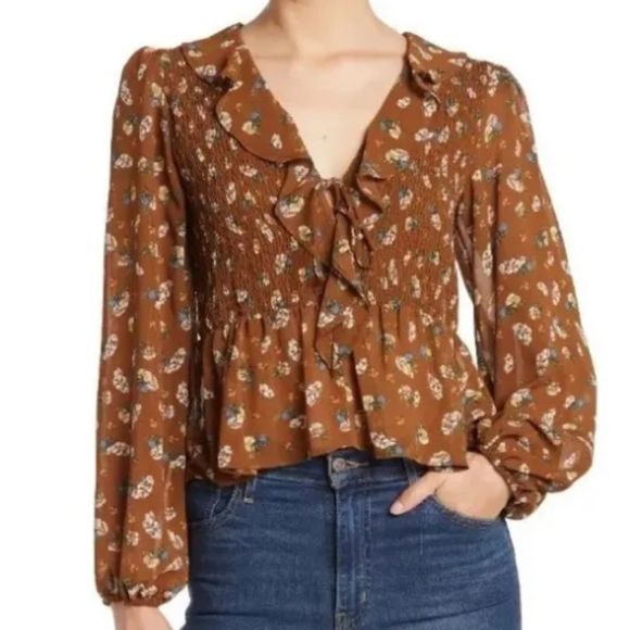 Astr Tops - ASTR The Label Ruffle Neck Long Sleeve Smocked Floral Top Brown Medium New NWT